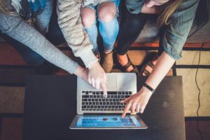 Top 5 Best Ways to Engage Your Audience in 2019 – Postcron